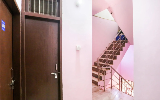 OYO 67219 Star Residency