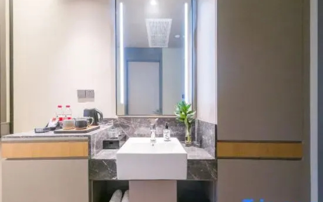 Homeinn Selected Hotel (Yanzhou Maochang Century Ginza Plaza)