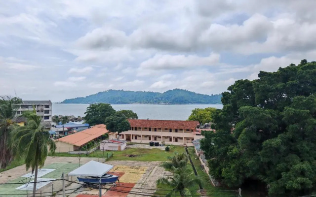 Pangkor Pop Ash Hotel