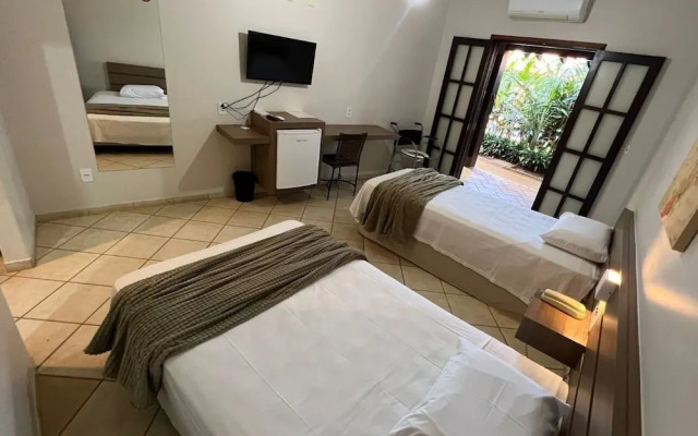 Premier Garden Hotel