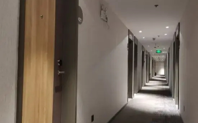 Homeinn Hotel (Guanyun Fuyuan Plaza Pedestrian Street)