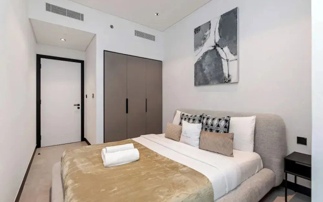 Premium 1BR Apartment at 15 Northside