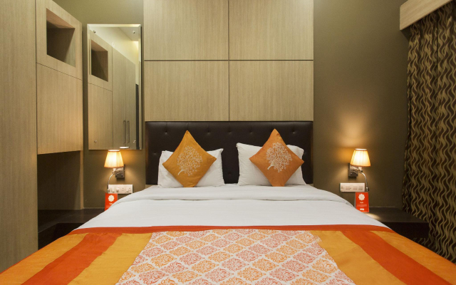 OYO 10388 Hotel Dean Villa