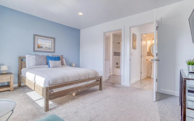 Breakwater Beach House