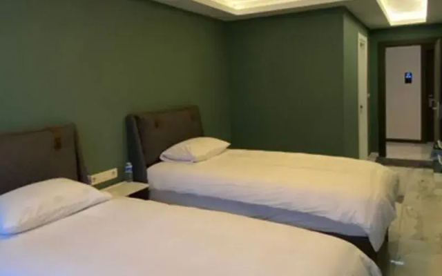 Izmirli Otel