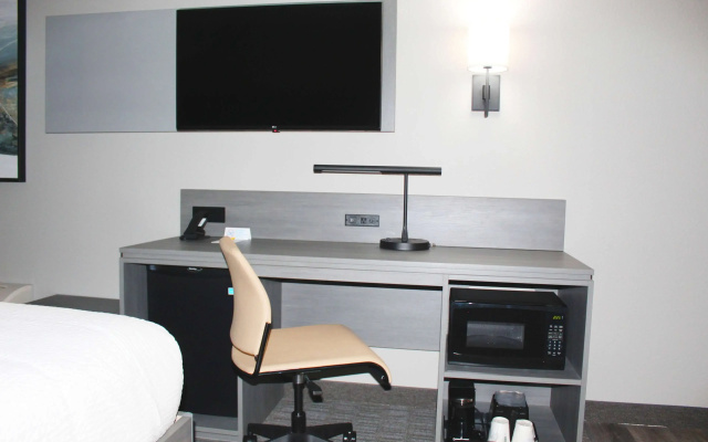 Days Inn by Wyndham Stony Plain