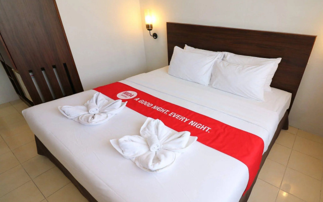 NIDA Rooms Bang Rak Emerald