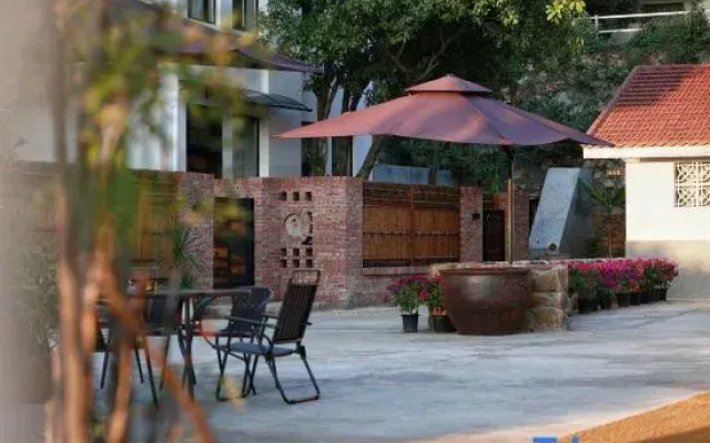 shaoshan guan gu tang Art & Creation Inn