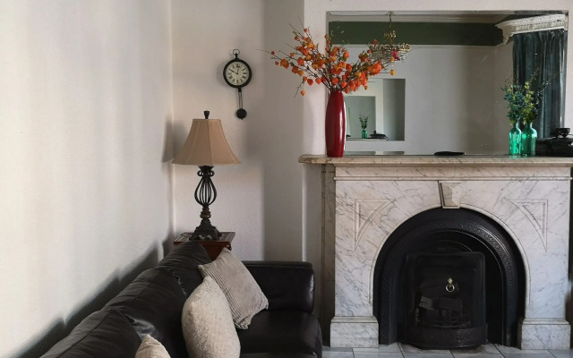 Chimneys Guest House