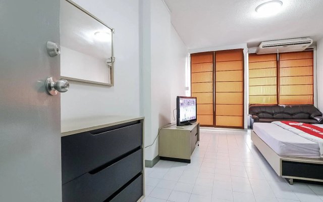 曼谷苏恩琅安努奢华奈达酒店(Nida Rooms Luxury Suan Luang Onnut)