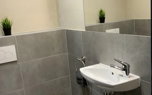 LiRo Apartments
