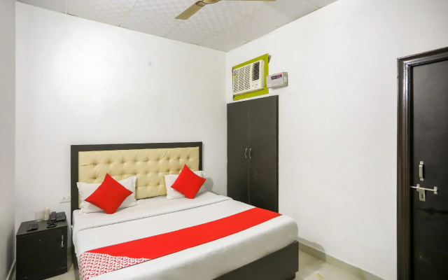 OYO Flagship 75840 B&b Hotel