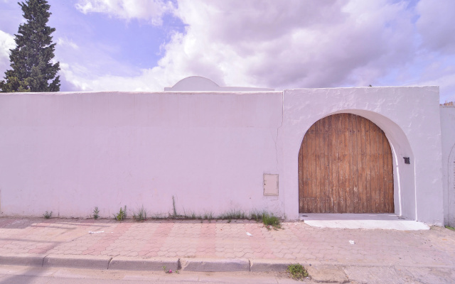 hotelImage