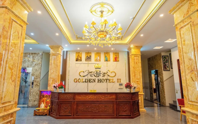 Golden Hotel 2