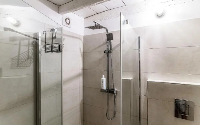 Suite Fontana - by MyHomeInComo