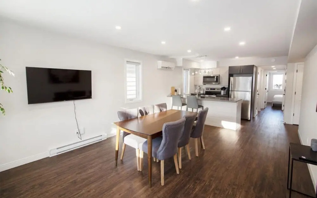 Cheerful 4 Bedrooms Duplex Unit Great Location