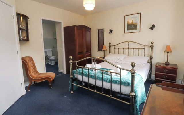 Brackenbury Cottage