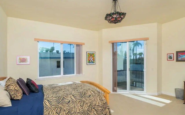 Oceanview Beach Home - 209w