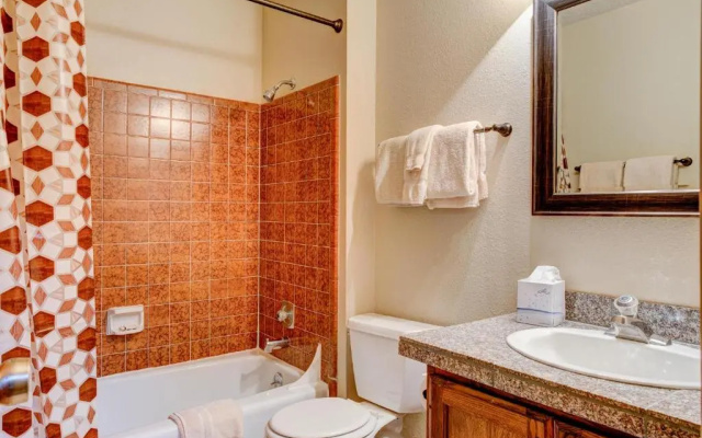 1475 Park Avenue - Unit #6