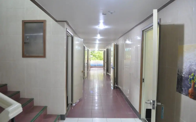 Purunsan Youth-tel 2nd