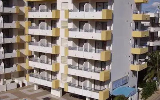 Apartamentos Mira Mola