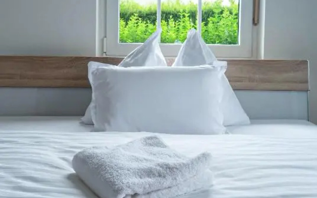Pannonia Lake House