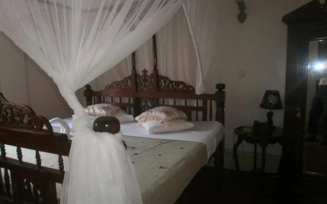 Asmini Palace Hotel