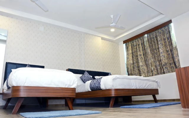 Hotel Royal Wings