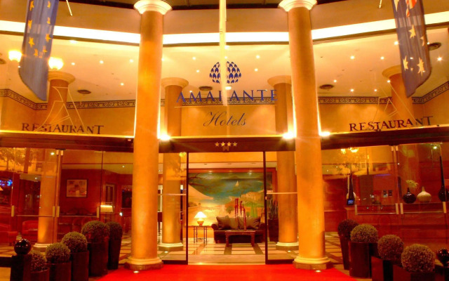 Le Cetai Cannes Beach Hotel