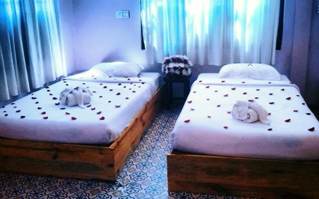 Golden House Hotel