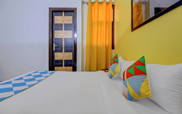 Super OYO Townhouse Saket Residency 1 Delhi
