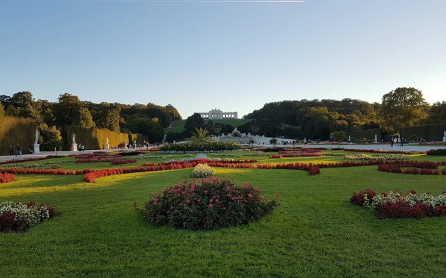 Sunny Apartments - Schoenbrunn