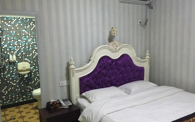 Shuntai Business Inn
