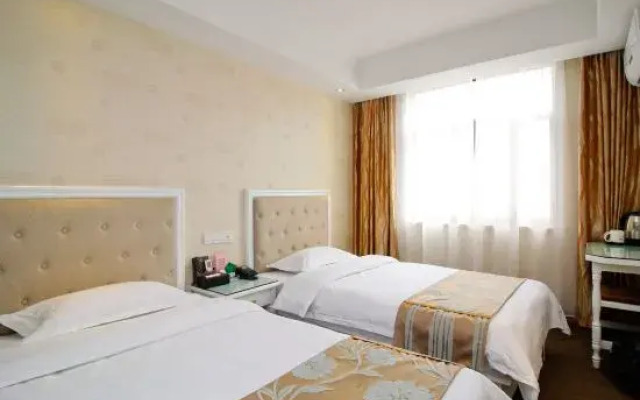 Hefei Lijing Express Hotel
