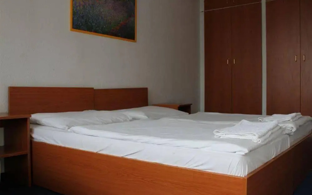 Hotel Romai