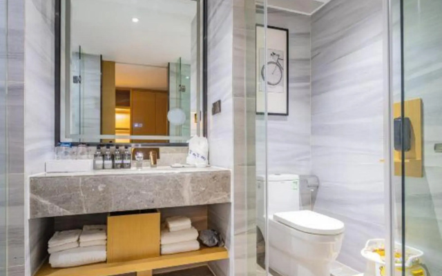 New Beacon International Hotel (Enshi Cultural Center)