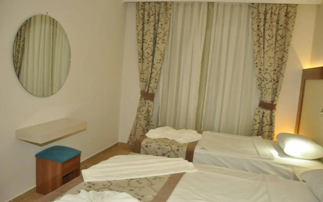 Almera Apart Hotel