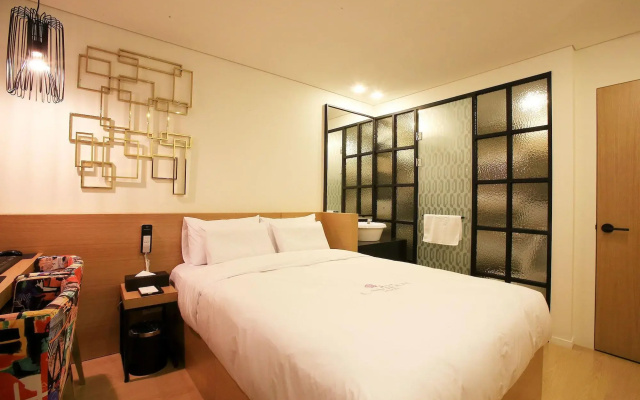 Hotel Lavieen