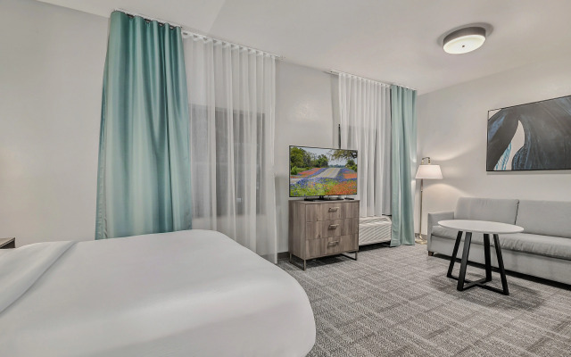 Staybridge Suites University Area by IHG