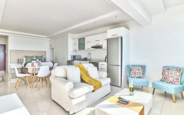 Mouille Point 1bed Apartment w View Seatide Studio