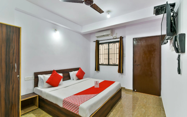 OYO Flagship 12884 Neelratna Guest House