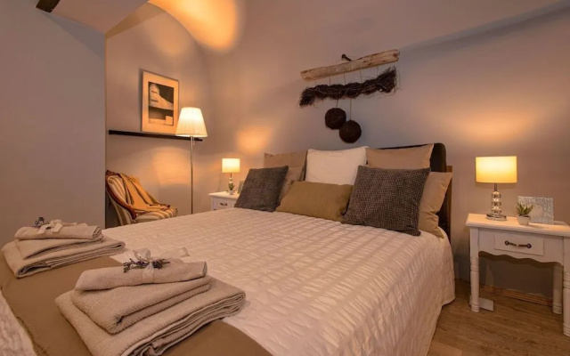 Heraclea Luxury Heritage Accommodation