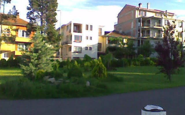 Отель Ivet Guest House вид на фасад