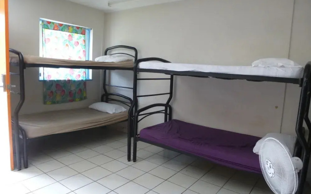 Central Backpackers Hostel