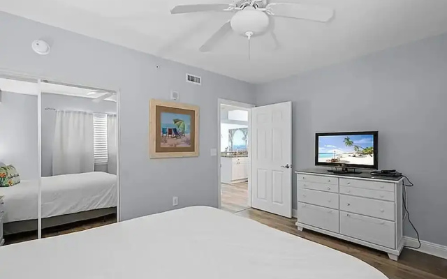 Emerald Beach 1631
