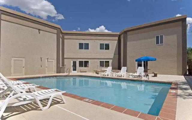 Best Western Alpine Classic Inn