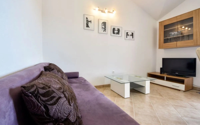Apartment Milin Murter/Jezera 33994
