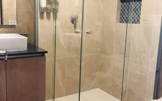 Cozy Condo Hotel
