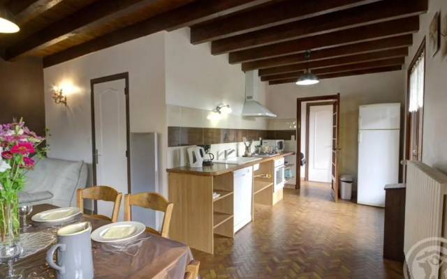 Gîte Les Salles, 3 pièces, 4 personnes - FR-1-496-161