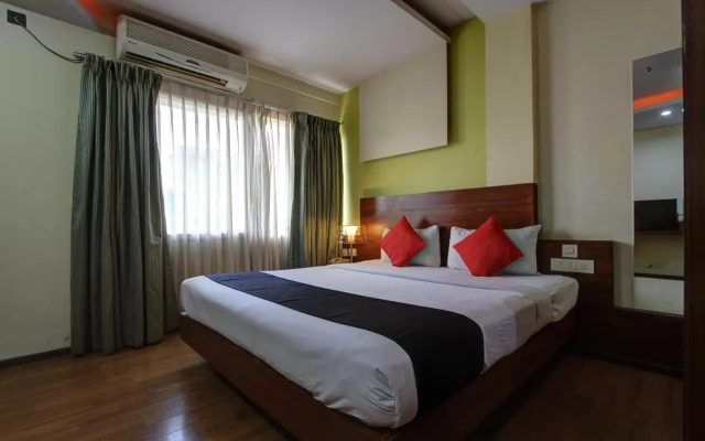 Capital O Hotel Pemachen